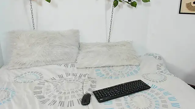 Oceaan lady online show from November 2025 01:36:02 PM