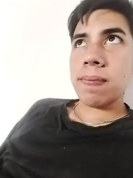 Snapshot of Fede26Zonasur chatting on November 2025 02:00:01 PM Fede26Zonasur online show from November 2025 02:00:01 PM