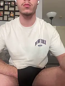 Hostkind online show from October 2025 07:15:02 PM