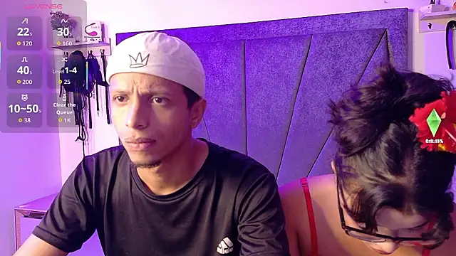 Snapshot of DamianandEva chatting on March 2026 01:05:01 PM DamianandEva online show from March 2026 01:05:01 PM