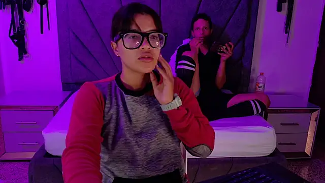 Snapshot of DamianandEva chatting on April 2026 01:09:02 PM DamianandEva online show from April 2026 01:09:02 PM