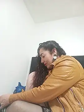 MaryRoze  online show from November 2025 07:30:02 PM