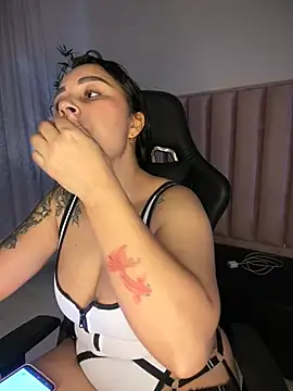 Natural BIGASS Nina online show from January 2026 08:34:02 PM