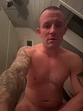 superbertok online show from February 2026 05:57:02 PM