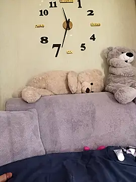 MilkySky online show from December 2025 09:32:02 PM