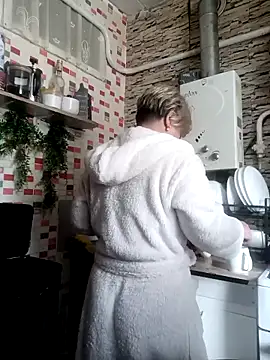 MilkySky online show from February 2026 07:02:02 AM