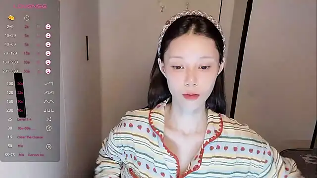 yuyu-33 online show from November 2025 12:32:02 AM