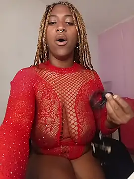 Snapshot of EvonyFoxxx chatting on June 2026 11:06:01 PM EvonyFoxxx online show from June 2026 11:06:01 PM
