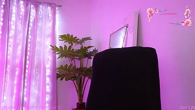 BabyLauritaa online show from February 2026 09:04:01 PM