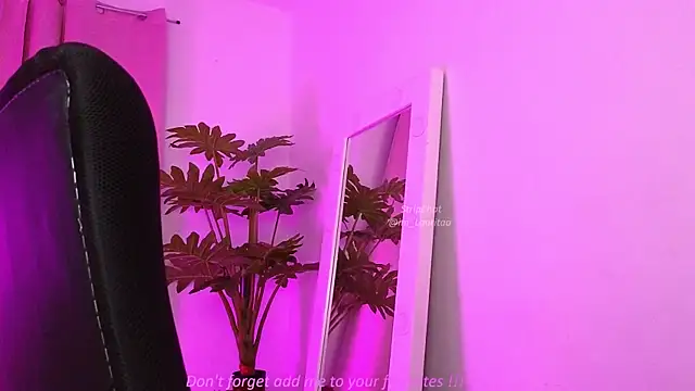 Snapshot of BabyLauritaa chatting on March 2026 11:08:01 PM BabyLauritaa online show from March 2026 11:08:01 PM