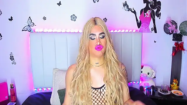 Snapshot of melani_ferraraa_ chatting on February 2026 03:35:02 AM melani ferraraa online show from February 2026 03:35:02 AM