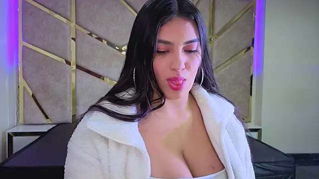 Frrreyaa online show from November 2025 02:32:01 AM