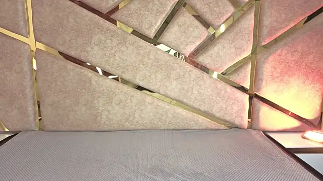 Frrreyaa online show from December 2025 02:20:01 AM