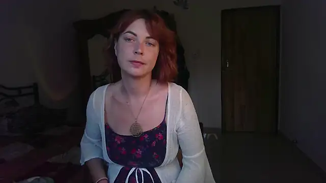 Snapshot of Alice_honey_ chatting on December 2025 11:16:02 AM Alice honey online show from December 2025 11:16:02 AM