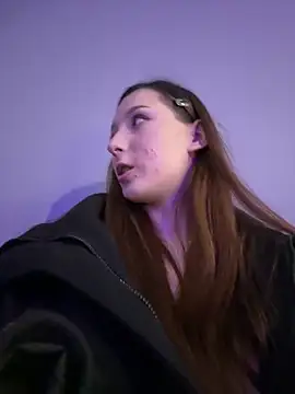 Snapshot of LilluKatten chatting on March 2026 11:47:02 AM LilluKatten online show from March 2026 11:47:02 AM