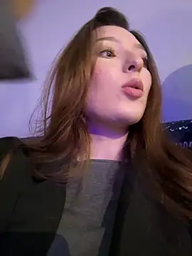 Snapshot of LilluKatten chatting on April 2026 11:41:01 AM LilluKatten online show from April 2026 11:41:01 AM