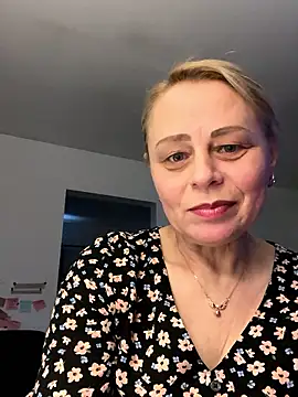 ToriLove777 online show from December 2025 07:18:01 PM