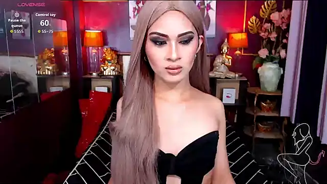 Snapshot of Plastique_PATRICIA chatting on March 2026 11:25:01 AM Plastique PATRICIA online show from March 2026 11:25:01 AM