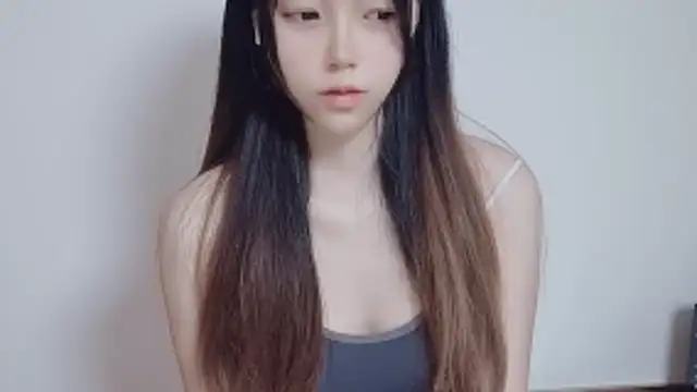 JuliaNoir online show from January 2026 03:23:01 AM