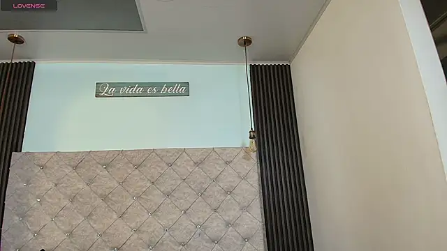 Snapshot of Liia_Leens chatting on November 2025 03:49:02 AM Liia Leens online show from November 2025 03:49:02 AM