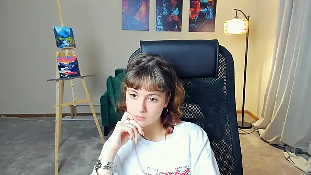 Snapshot of SharynMannes chatting on October 2025 01:56:02 PM SharynMannes online show from October 2025 01:56:02 PM