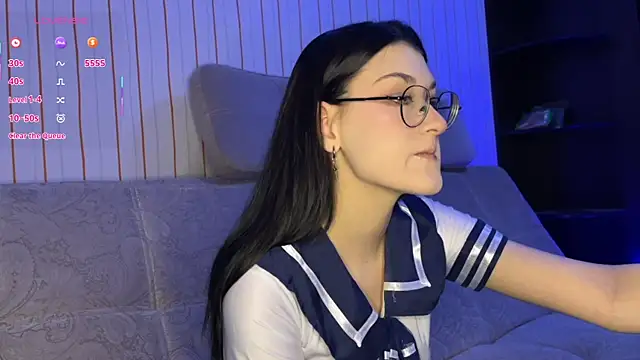 LinnaFairy online show from December 2025 08:38:02 PM