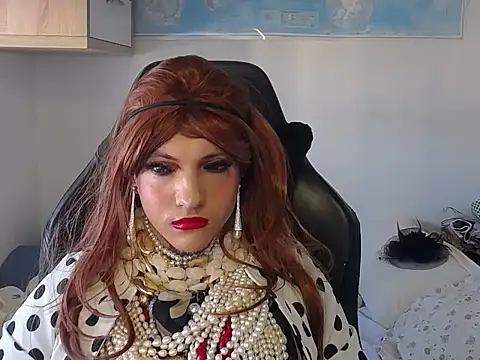 VanesaCrossic online show from September 2025 07:43:01 AM