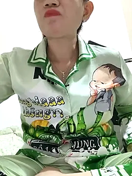 codaivensong online show from November 2025 04:01:02 AM