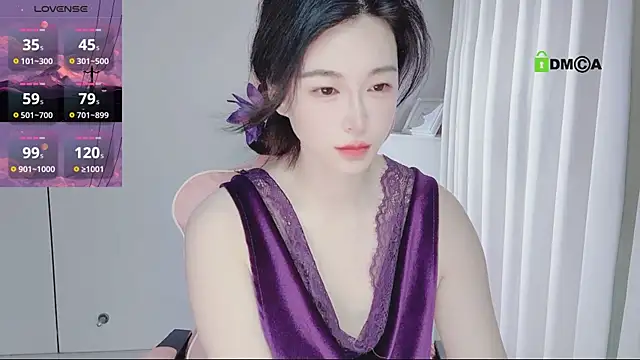 Snapshot of YunShan-33 chatting on April 2026 02:16:02 AM YunShan-33 online show from April 2026 02:16:02 AM