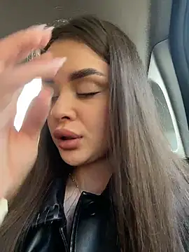 Snapshot of KristiRich chatting on March 2026 10:32:01 AM KristiRich online show from March 2026 10:32:01 AM