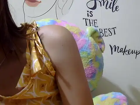 Snapshot of maira_33 chatting on March 2026 09:18:02 PM maira 33 online show from March 2026 09:18:02 PM