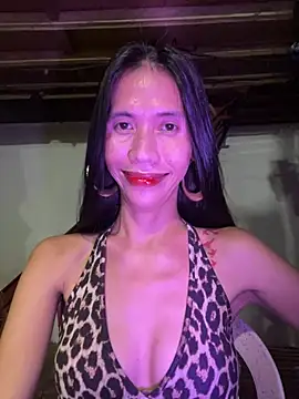 bellaUtops online show from July 2026 05:41:01 PM
