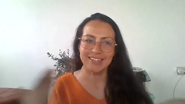 Lauryn Jones online show from April 2026 10:08:02 PM