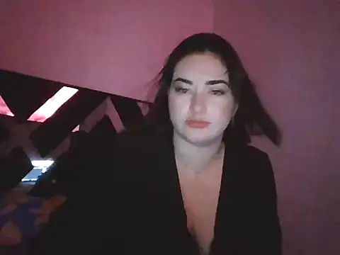 Snapshot of Romina_foxxx_ chatting on November 2025 11:53:02 AM Romina foxxx online show from November 2025 11:53:02 AM