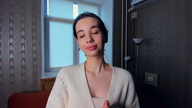 JacalynSchreiber online show from November 2025 08:45:01 AM