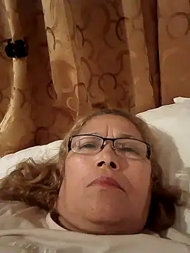 Cessi50 online show from November 2025 01:50:02 AM