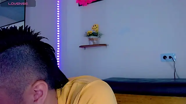 Sebastian Loaiza online show from December 2025 03:52:01 PM