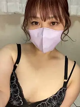 Snapshot of reika33 chatting on March 2026 03:50:02 PM reika33 online show from March 2026 03:50:02 PM