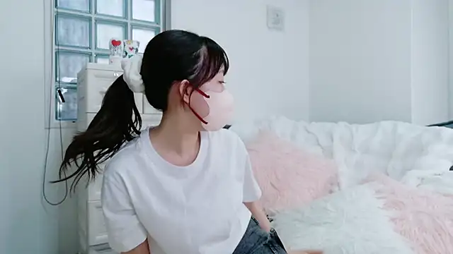 Snapshot of Sana_84 chatting on March 2026 09:15:01 AM Sana 84 online show from March 2026 09:15:01 AM