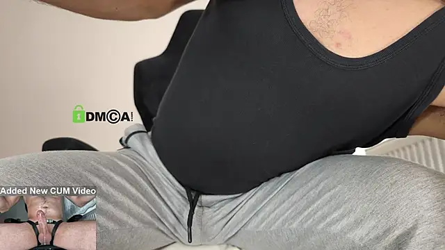 Snapshot of gizemllixxx chatting on April 2026 12:46:01 PM gizemllixxx online show from April 2026 12:46:01 PM