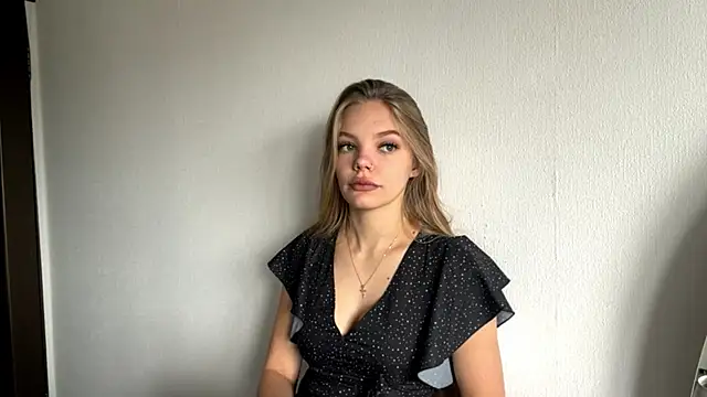 SweetAmelia69 online show from November 2025 06:02:02 AM