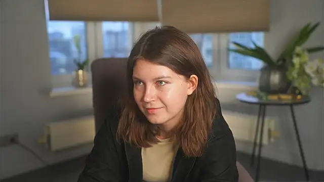 TereseHoltorf online show from November 2025 03:29:02 AM