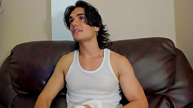 James Morrisonm online show from November 2025 09:03:02 PM