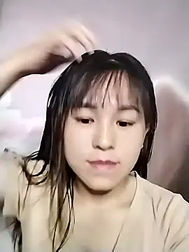 Snapshot of meeow-bimew chatting on November 2025 09:43:01 AM meeow-bimew online show from November 2025 09:43:01 AM