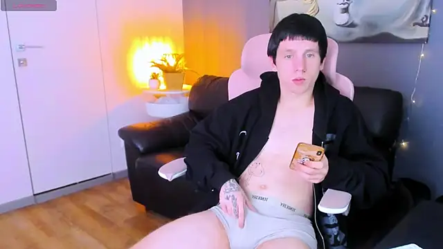 CutieKai  online show from April 2026 04:17:02 AM