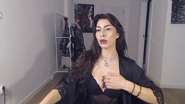 Snapshot of Rebecaburns chatting on April 2026 10:13:02 AM Rebecaburns online show from April 2026 10:13:02 AM