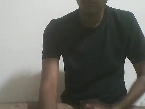 Snapshot of Bull_Dick_69 chatting on March 2026 11:44:02 PM Bull Dick 69 online show from March 2026 11:44:02 PM