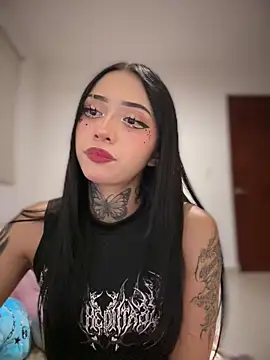 JIORYOvO online show from March 2026 02:06:02 AM