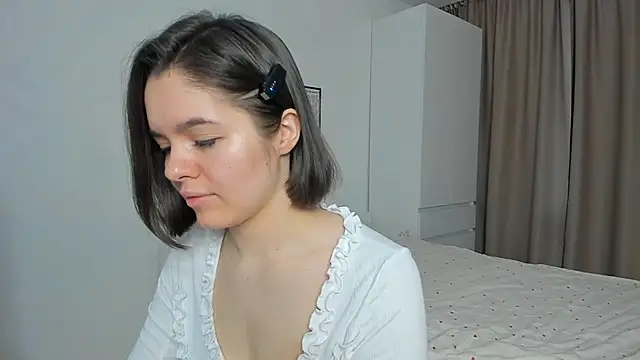 Xo Laura online show from February 2026 03:15:01 AM