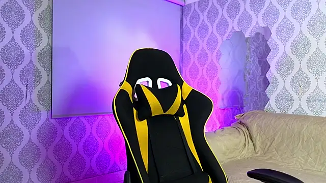 Boy savoy online show from December 2025 07:25:01 AM